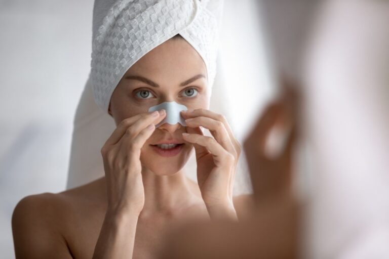 What are blackheads and how to get rid of them?